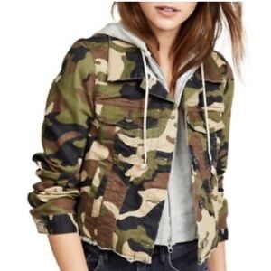 Veronica Beard jean/denim Camo jacket with removable hood, M